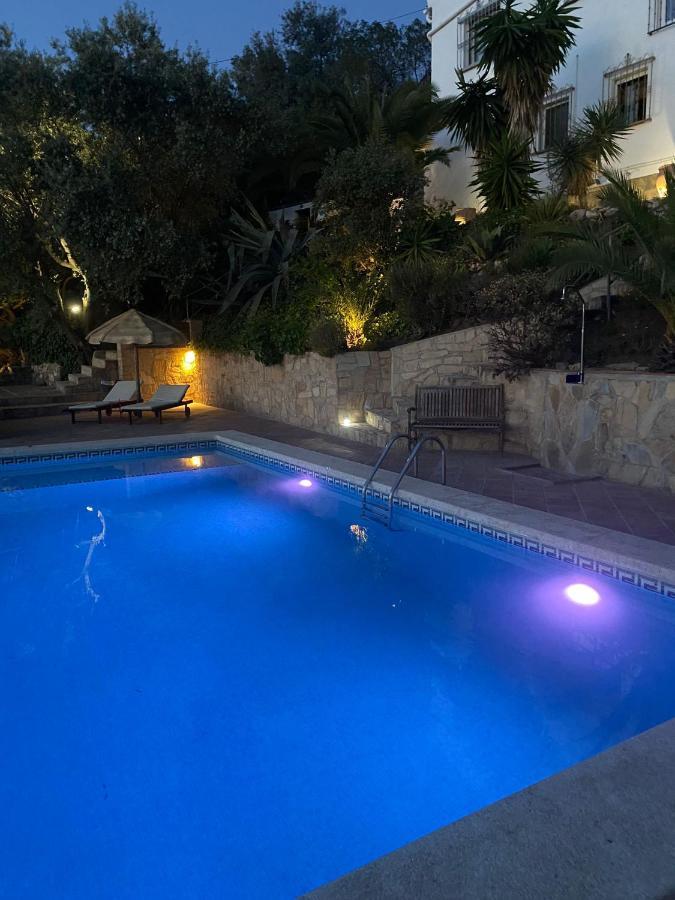 El Nispero Dulce Bed & Breakfast Alcaucín Exterior foto