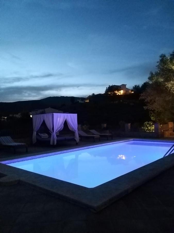 El Nispero Dulce Bed & Breakfast Alcaucín Exterior foto