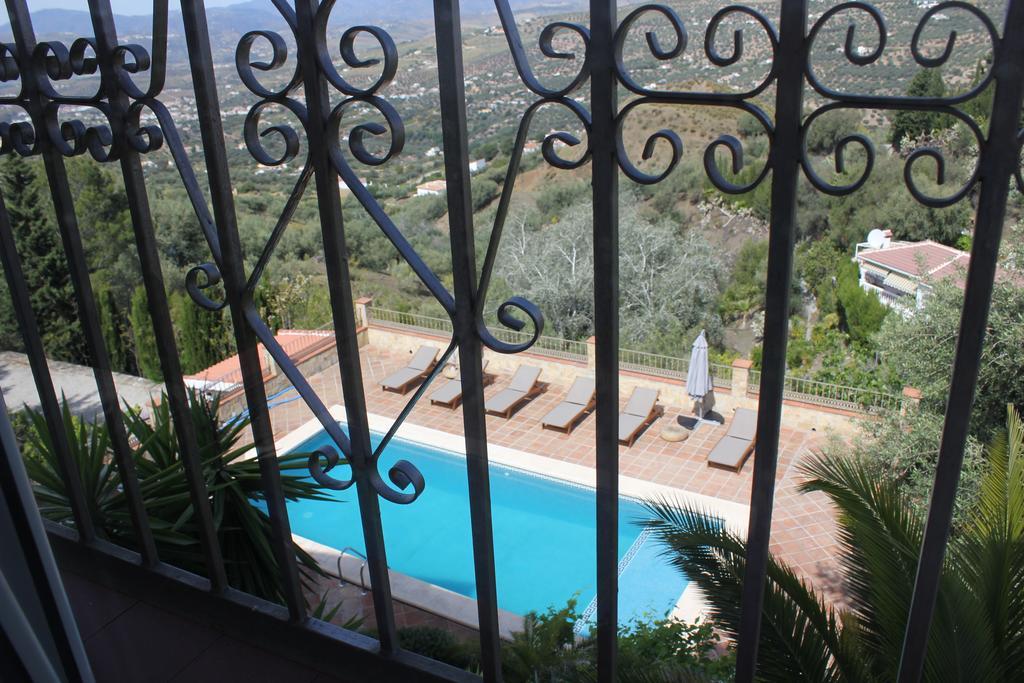 El Nispero Dulce Bed & Breakfast Alcaucín Exterior foto